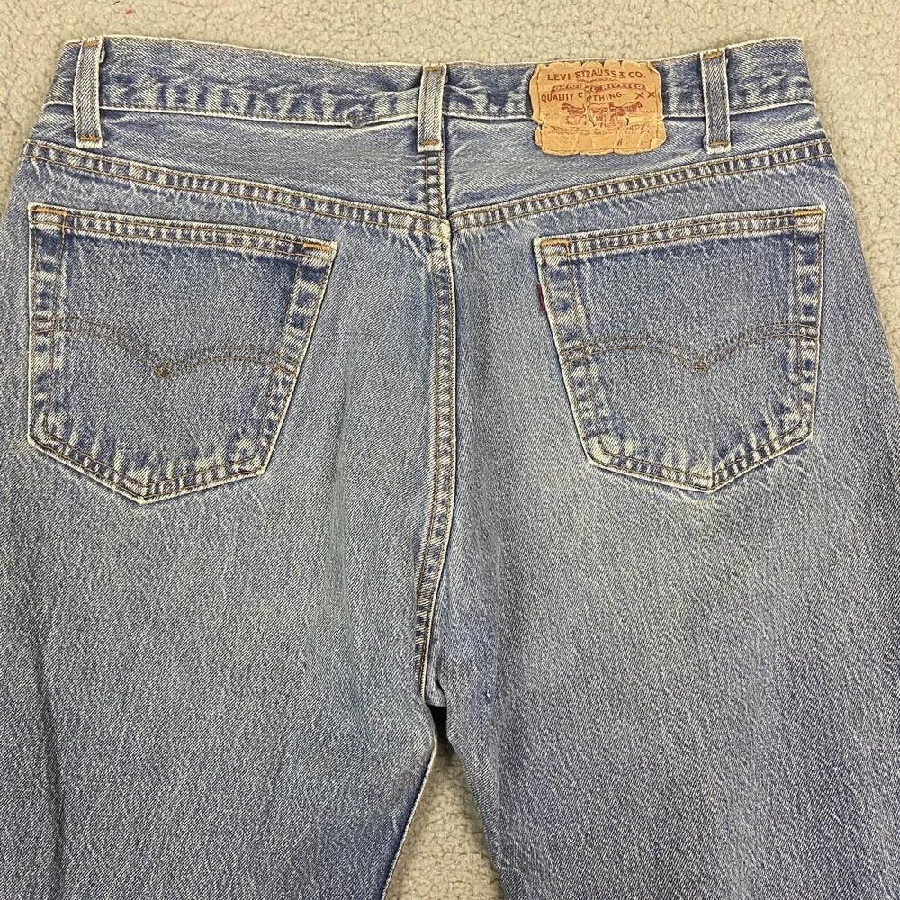 Vintage Levis 501 Jeans Mens 36x32 Blue Straight Leg Distressed Made in USA